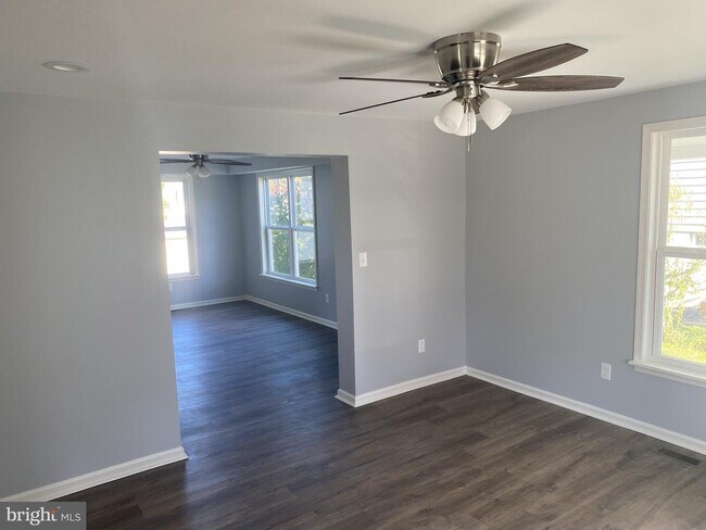Foto del edificio - 2605 Maple Ave