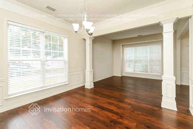 Building Photo - 6304 Elderslie Dr