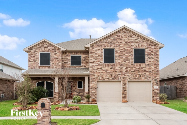 Building Photo - 219 Chestnut St