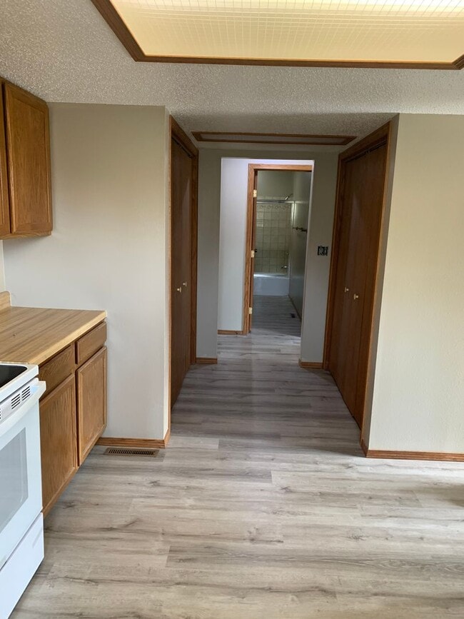 Building Photo - ponca-t