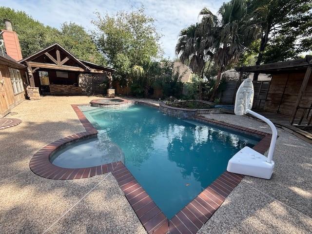 Foto principal - 2602 Cloverfield Ct