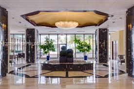 Building Photo - 5161 Collins Ave