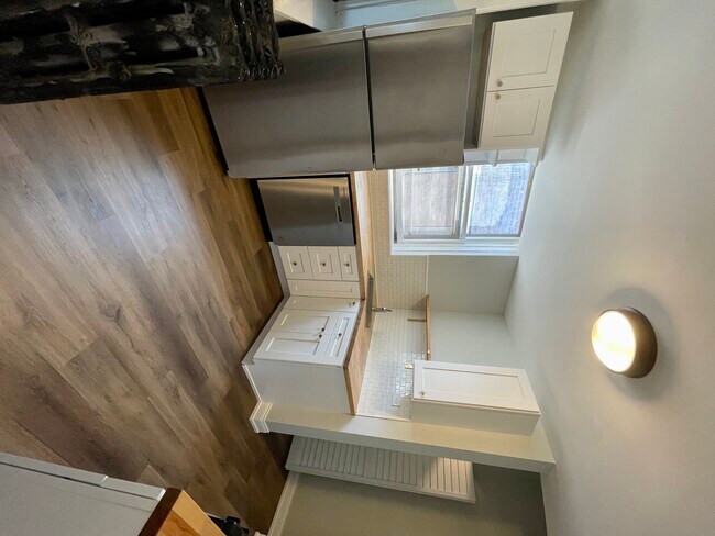 Foto del edificio - 4609 S Prairie Ave