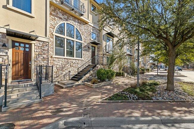 Building Photo - 7420 Bishop Rd