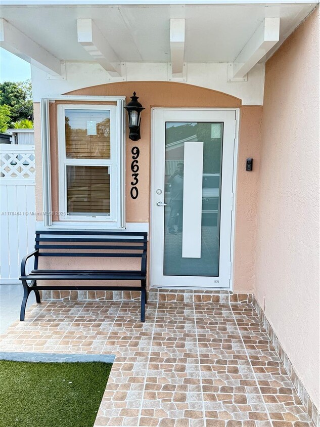 Primary Photo - 9630 SW 146th Ct