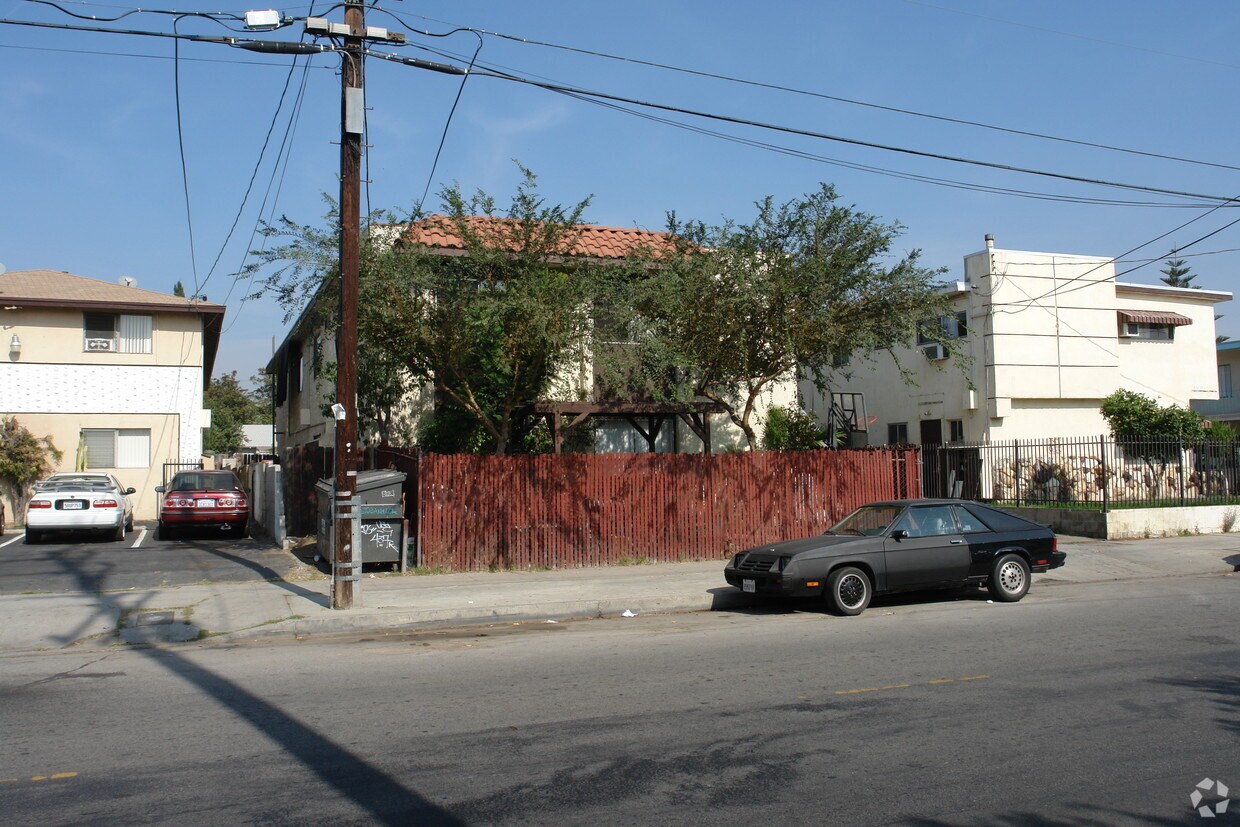 Building Photo - 15139 Erwin St