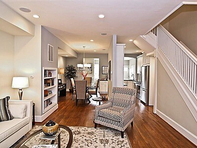 Foto principal - 650 Kenyon St NW