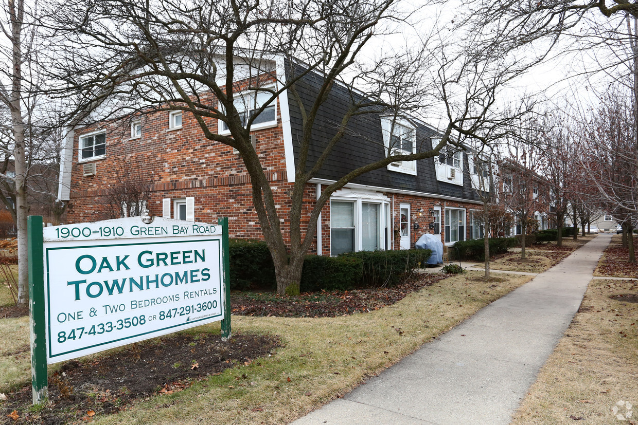 Primary Photo - Park Townhomes