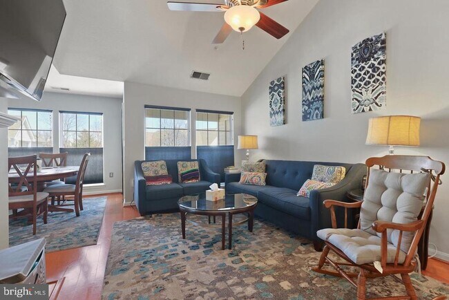 Foto del edificio - 5960 Millrace Ct