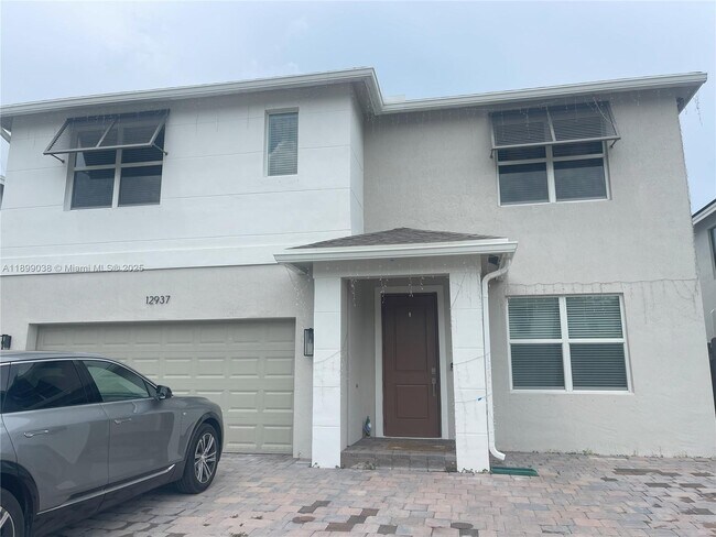 Foto del edificio - 12937 SW 265th Terrace