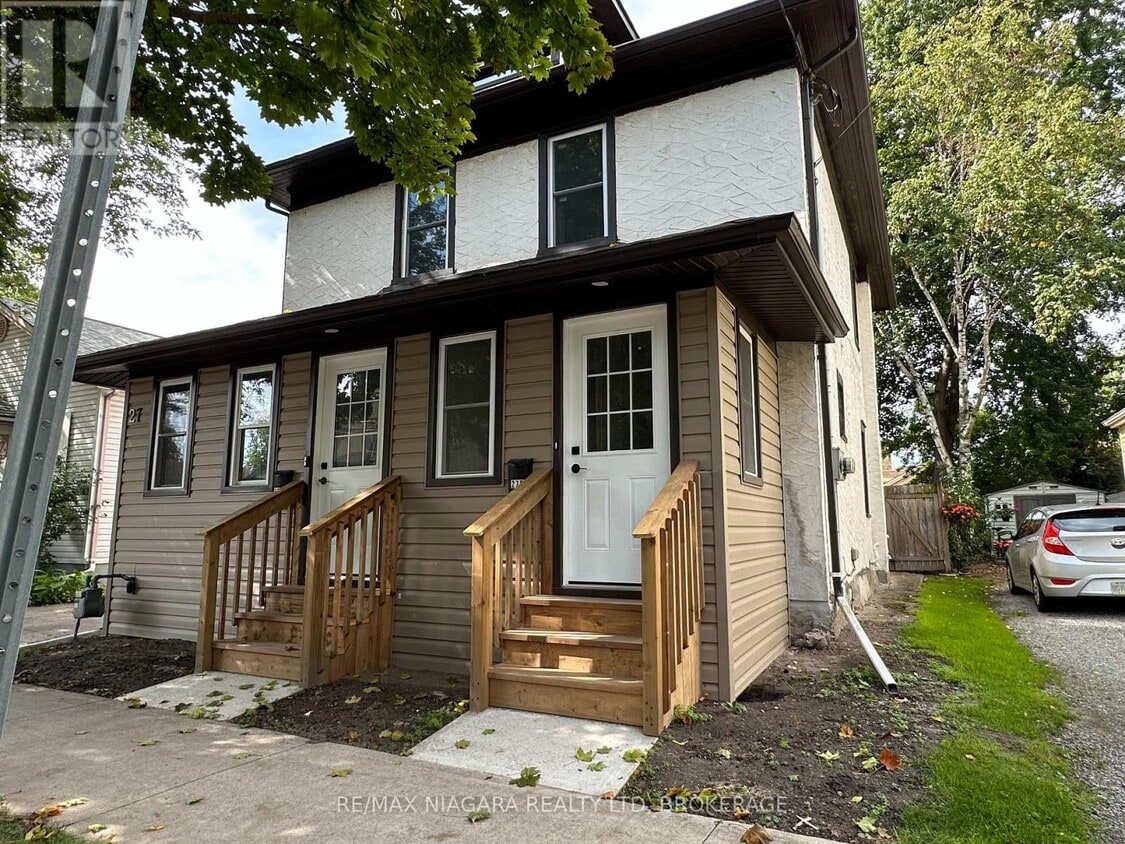 Primary Photo - 27 Water St