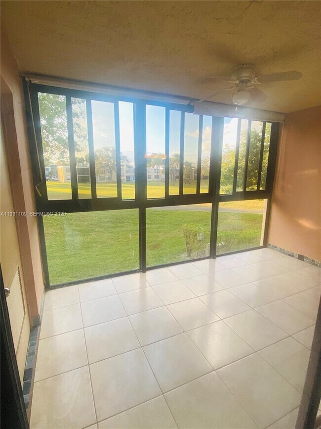 Foto del edificio - 7331 NW 18th St