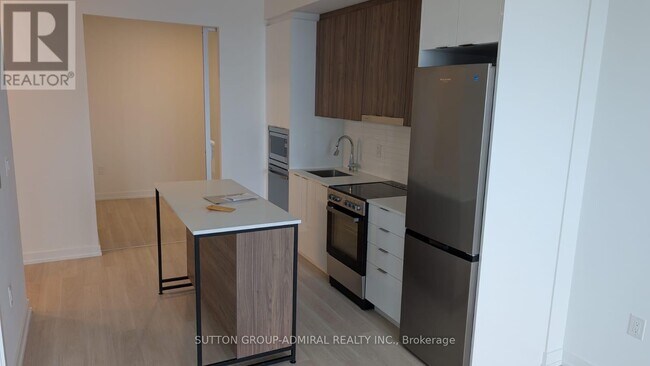 Photo du bâtiment - 9763 Markham Rd