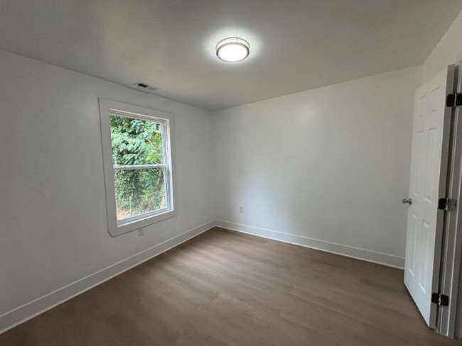 Foto del edificio - 625-627 Gressett St