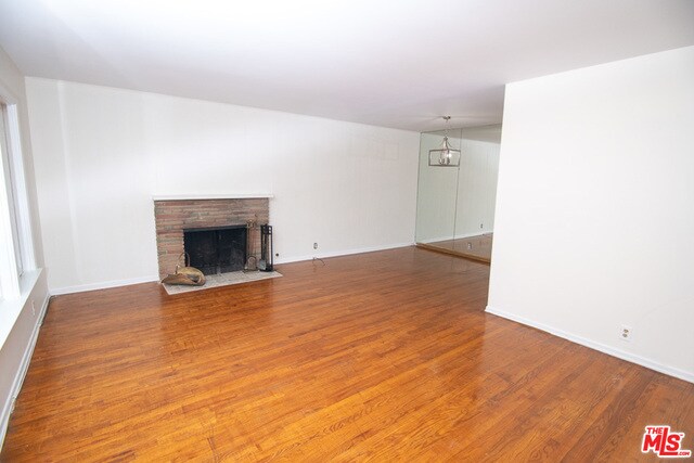 Foto del edificio - 957 Terrace 49