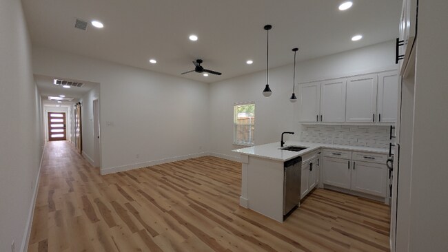 Foto del edificio - 2212 Henry St
