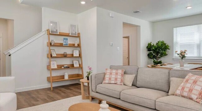 Foto del edificio - 13003 Toepperwein Rd