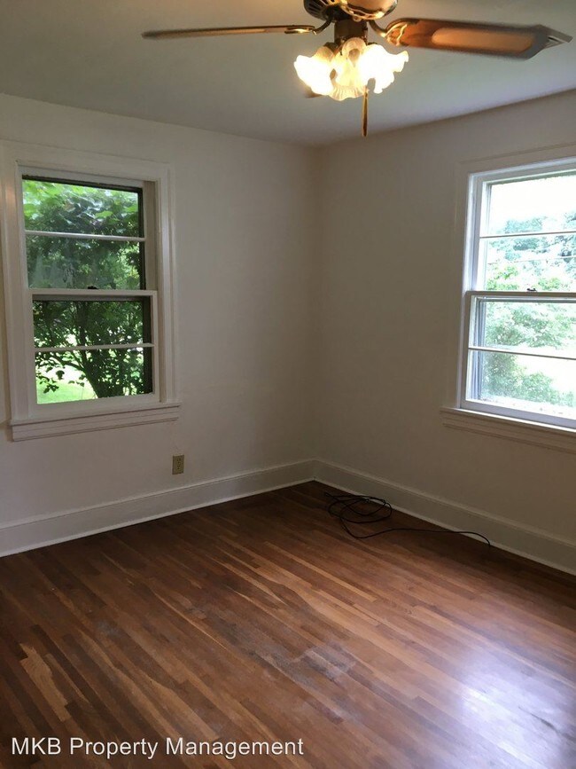 Building Photo - 2 br, 1 bath House - 1810 Rutrough Road