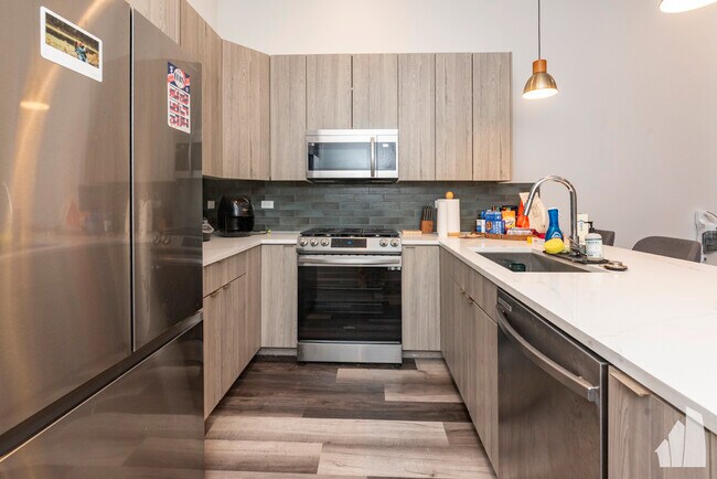 Foto del edificio - 2317 N Clark-310