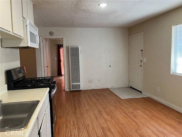 Building Photo - 34655 Borchard Rd