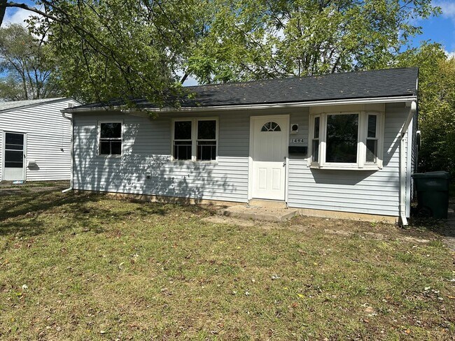 Building Photo - Spacious 3-Bed/1-Bath Home in Columbus: Yo...