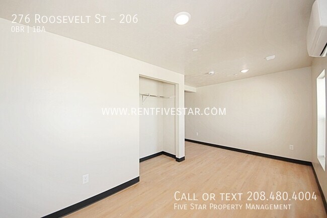 Foto del edificio - 276 Roosevelt St