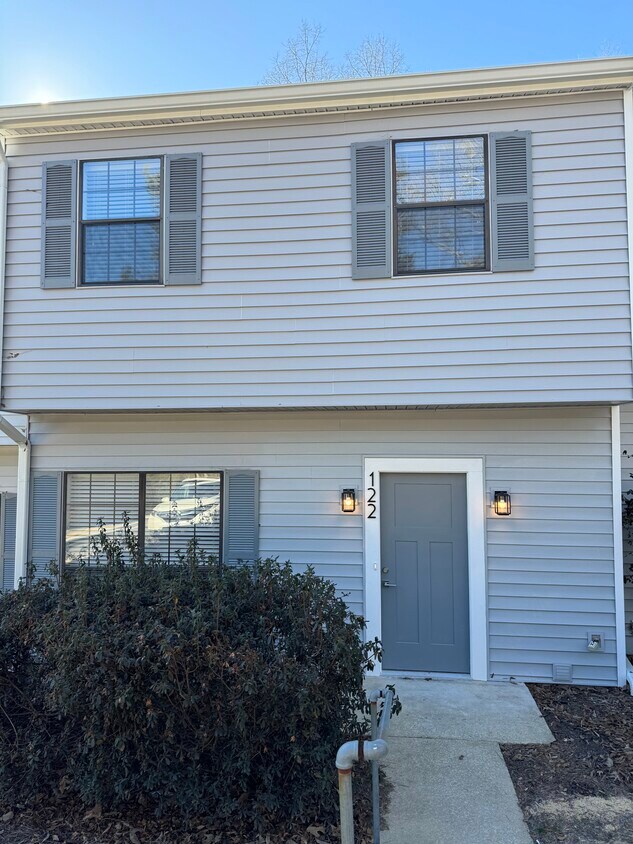 122 Le Club Dr, Calhoun, GA 30701 Townhome Rentals in Calhoun GA