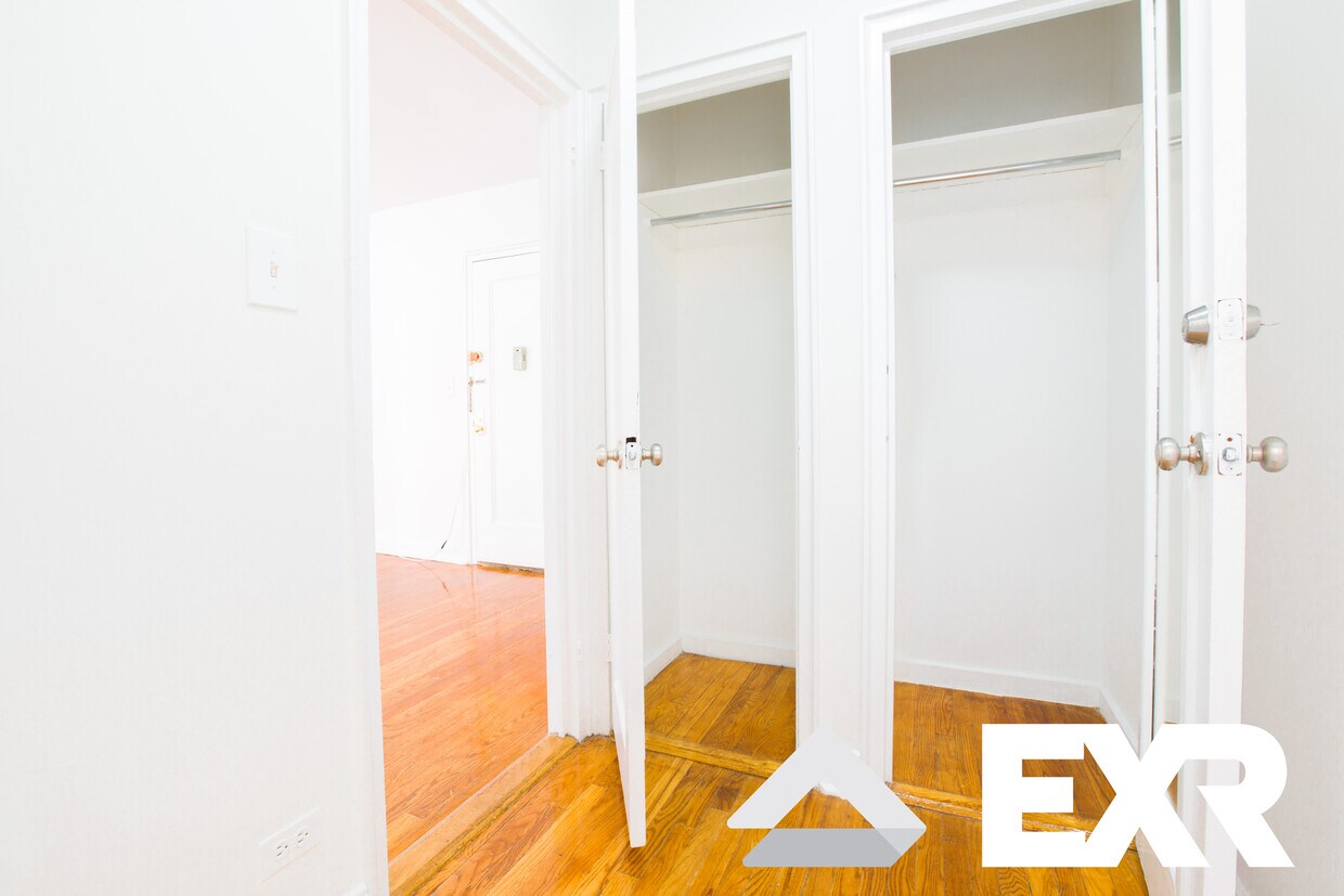 Foto principal - 162 E 55th St