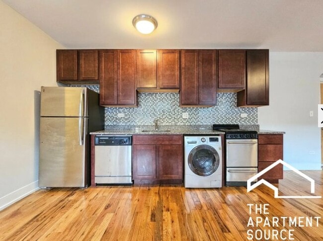 Building Photo - 536 W Arlington Pl