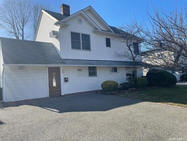 Foto del edificio - 90 Cypress Ln E