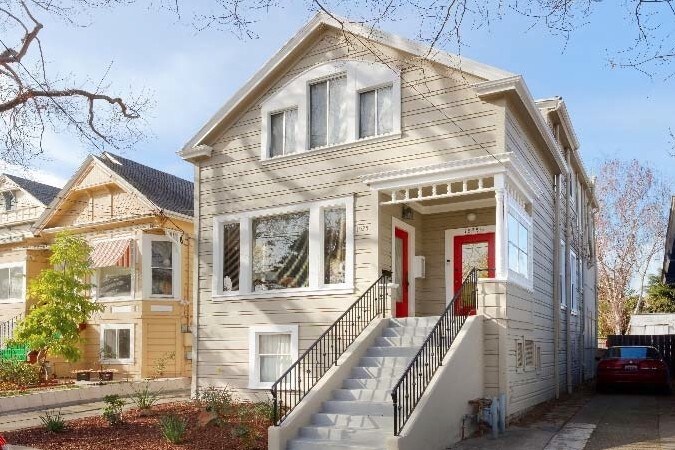 Foto principal - 1525 Stanton St
