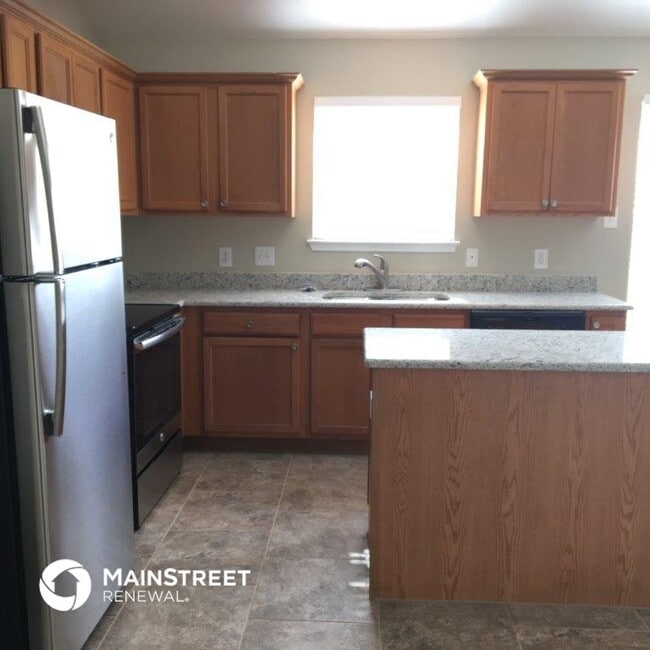 Building Photo - 1723 Katrina Ln