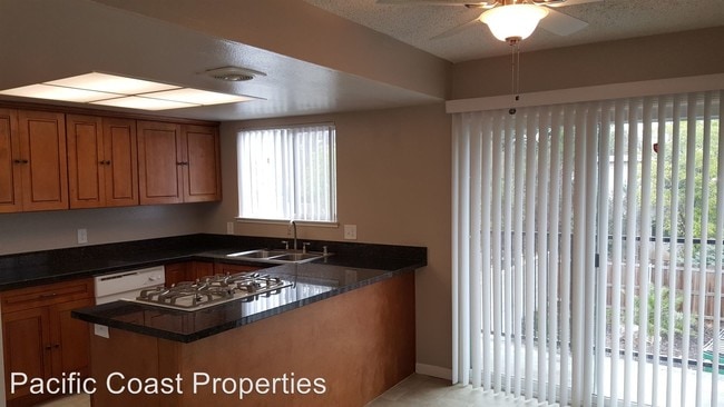 Building Photo - 2352 Villanova Cir