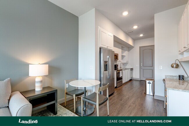 Building Photo - 4925 Rasor Boulevard
