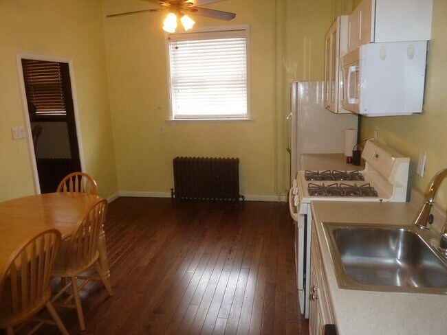 Foto del edificio - 1812 S 19th St