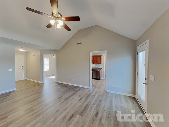 Foto del edificio - 7029 Bridgewater Dr