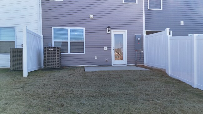 Foto del edificio - 794 Embark Cir