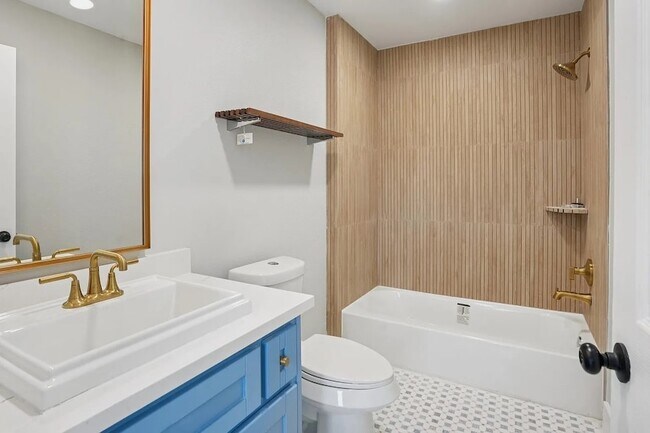 Foto del edificio - 1410 Elliott St