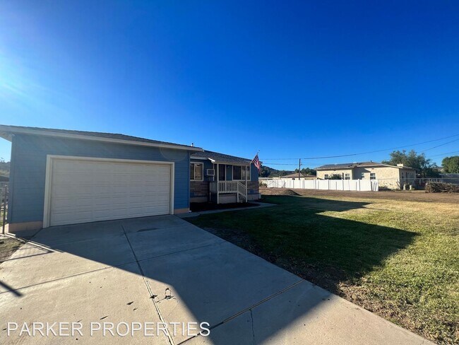 Building Photo - 3 br, 1 bath House - 11322 Topo Ln