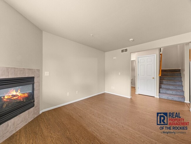 Building Photo - Amazing 3 bed, 3.5 bath Condo in Rigden Farm!