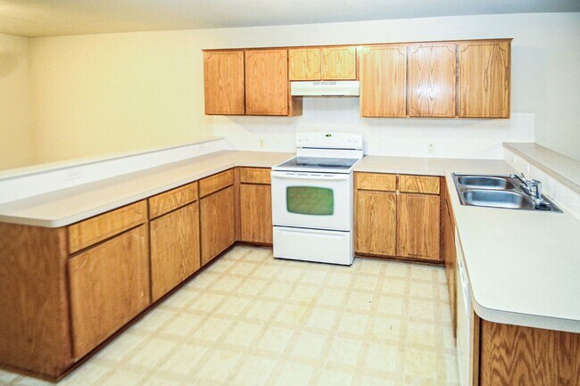 Foto del edificio - Spacious 3BR/2BA Fourplex with Private Backyard