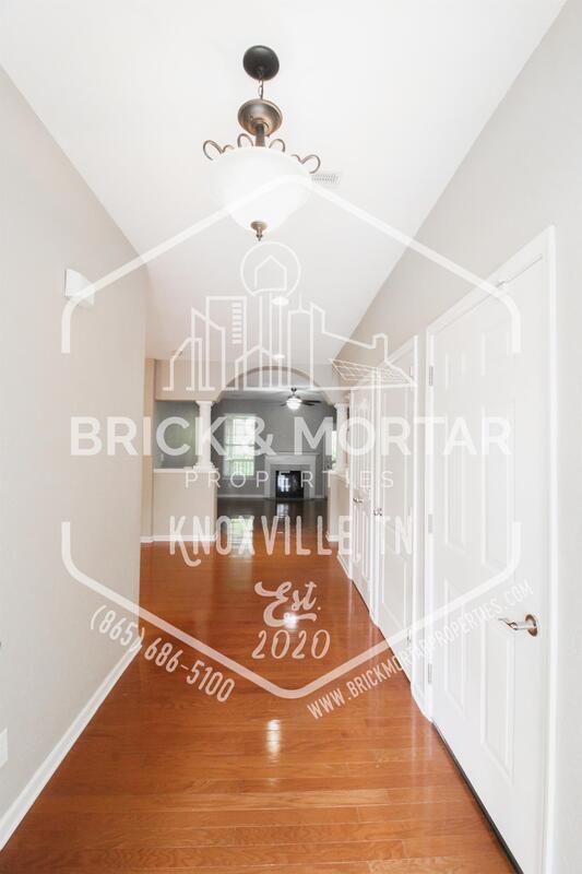 Building Photo - 6810 Springhouse Way