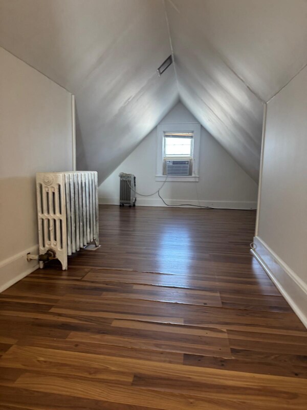 Foto del edificio - 334 Midland Ave