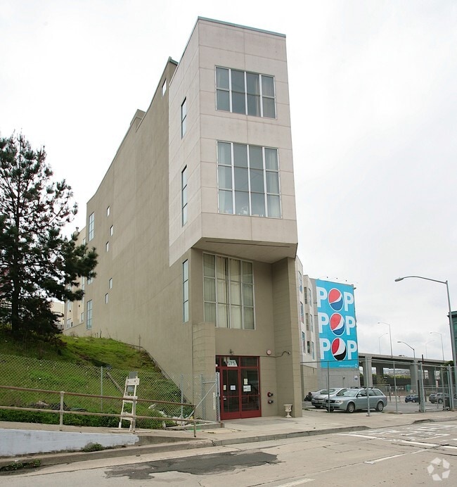 Foto del edificio - 575 Harrison St