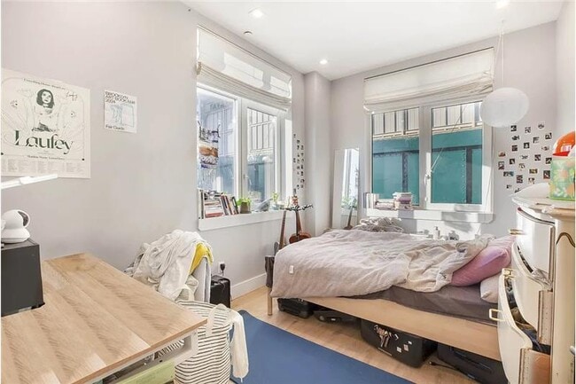 Photo - 1132 Broadway Apartment