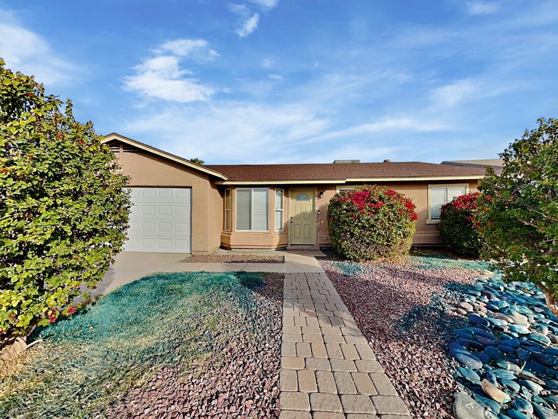 6402 W Sonora St House Rental in Phoenix, AZ