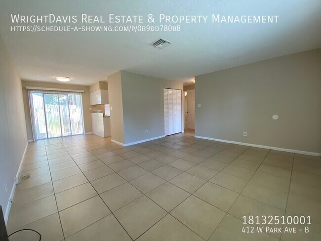 Foto del edificio - 412 W Park Ave