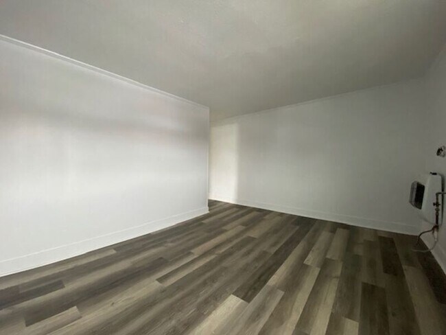 Foto del edificio - 124 S Chillicothe St