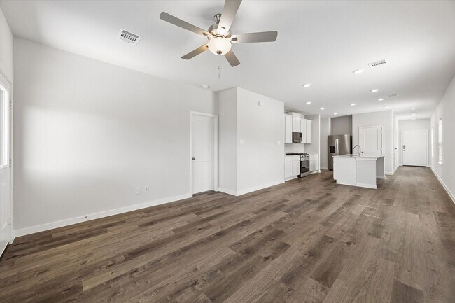 Foto del edificio - 11605 Whirlaway Dr