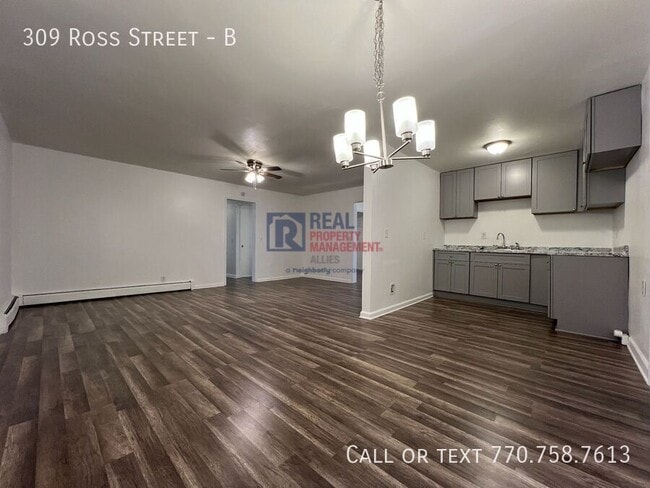 Foto del edificio - 309 Ross St NE